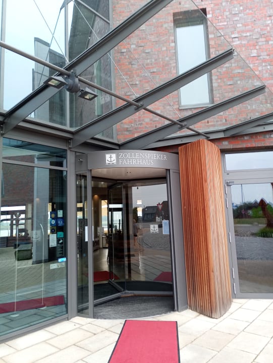 Außenansicht Hotel Zollenspieker Fährhaus