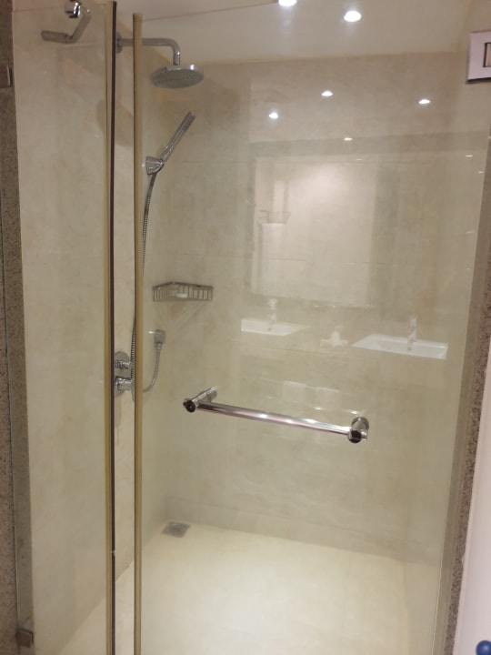 Zimmer Pearle Beach Resort & Spa