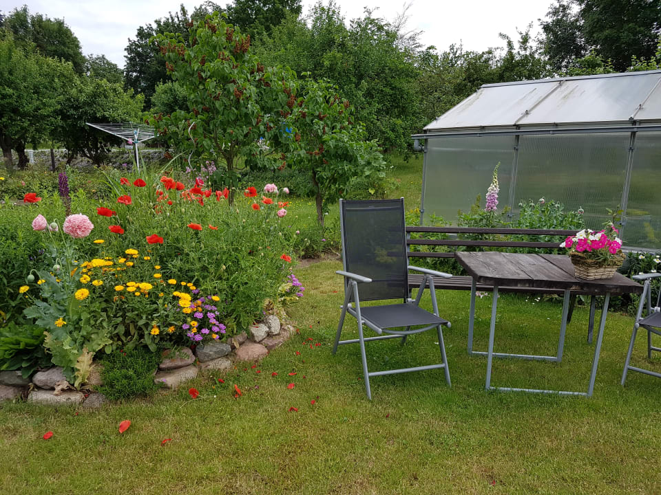 Gartenanlage Ferienwohnung im Grünen - Lankower See in Schwerin