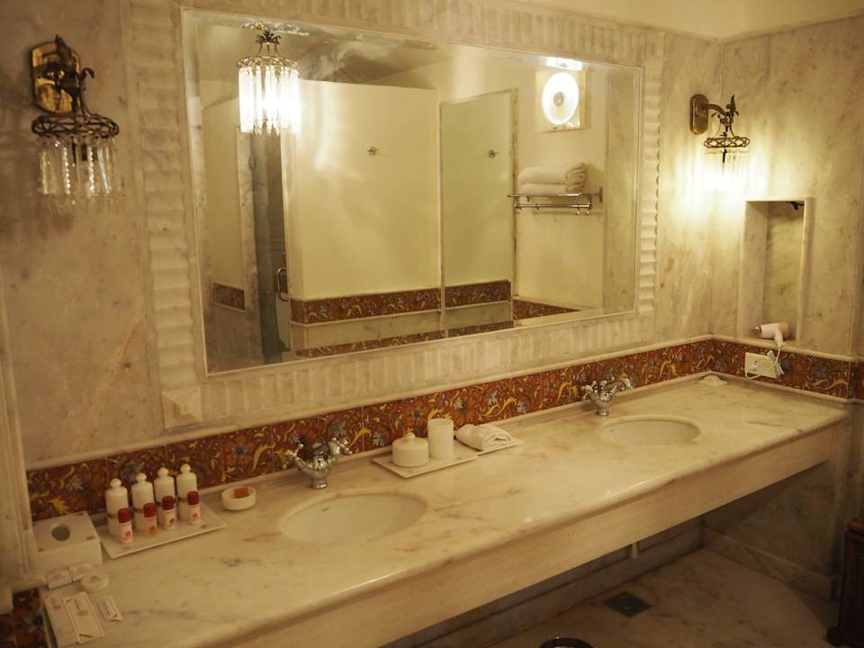 Doppelwaschbecken Hotel Raj Niwas Palace