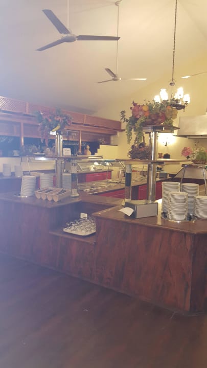 Restaurantbereich mit Büffet Canary Garden Club