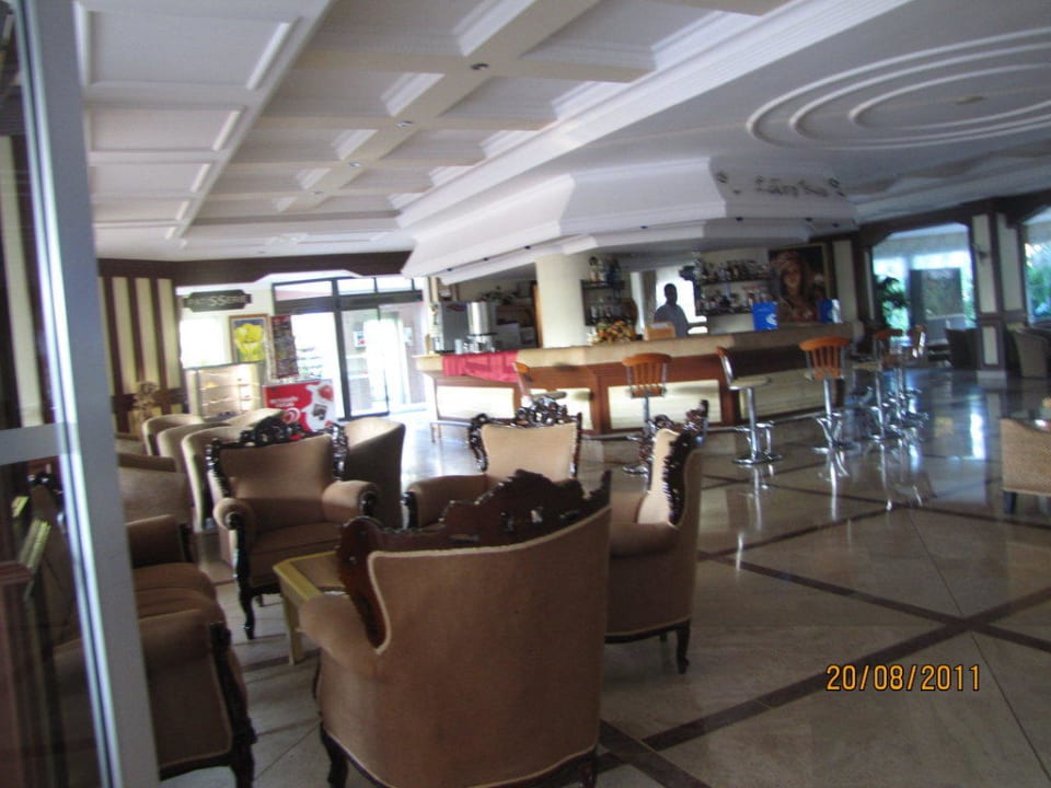 Lobby Saphir Hotel & Villas