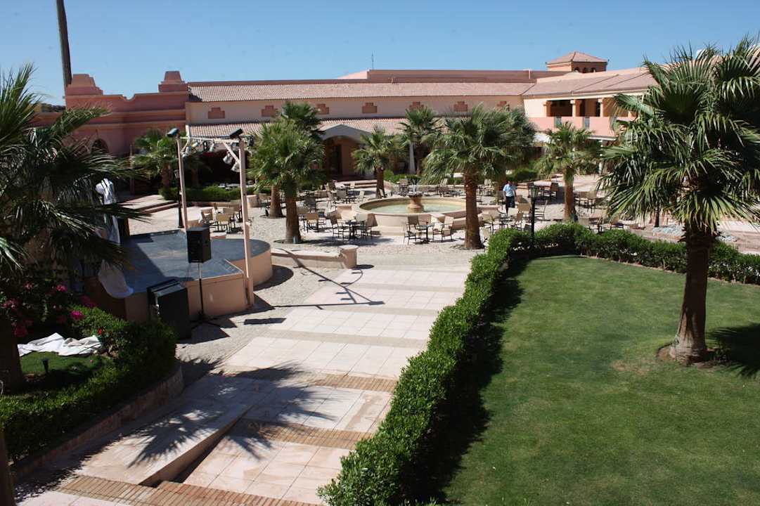Plaza Mövenpick Resort & Spa El Gouna
