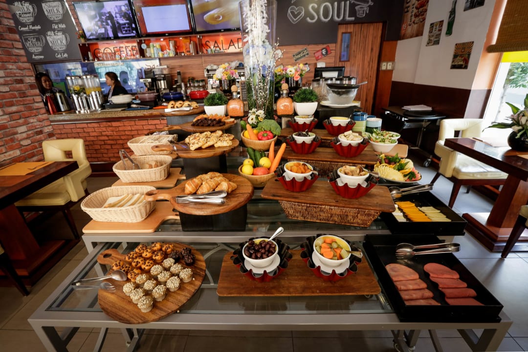 Gastro MENA ApartHotel Albarsha