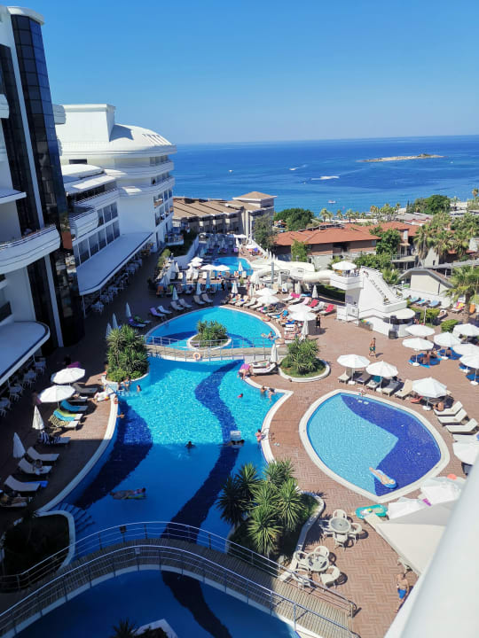 Ausblick Laguna Beach Alya Resort & Spa Hotel