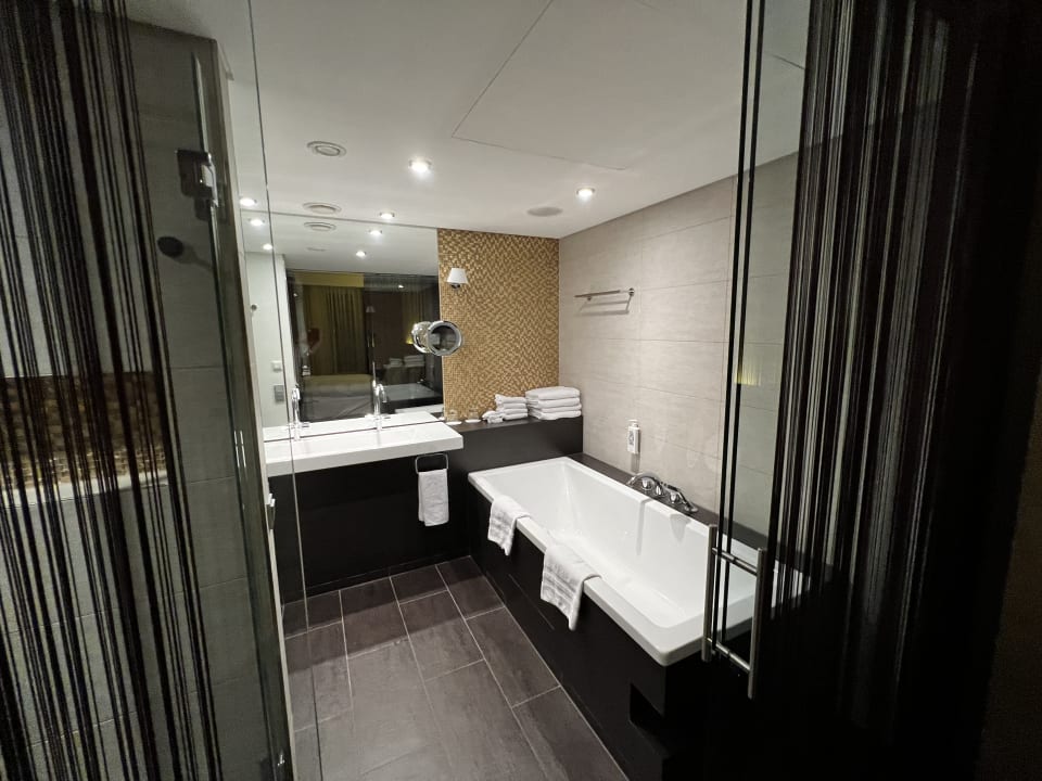 Zimmer Hotel Mondial am Dom Cologne- MGallery