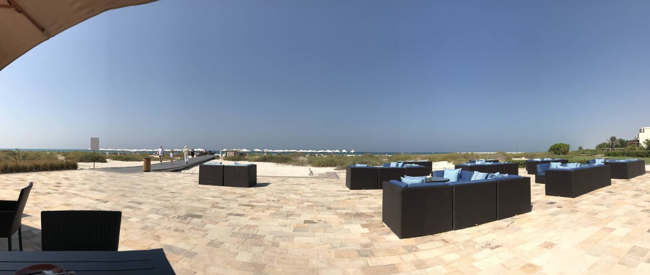 Blick von der Baech-House zum Strand Park Hyatt Abu Dhabi Hotel and Villas
