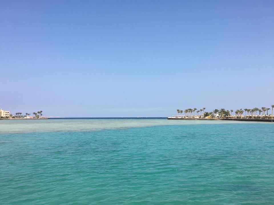 Strand Arabia Azur Resort