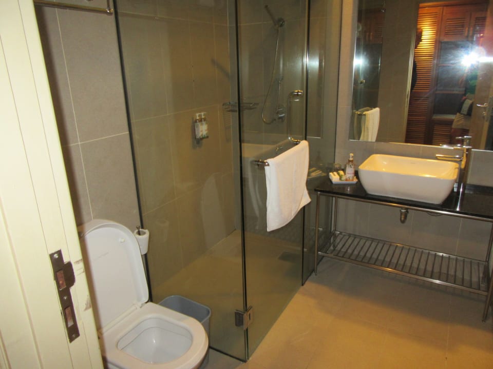 Zimmer Hotel Belum Rainforest Resort