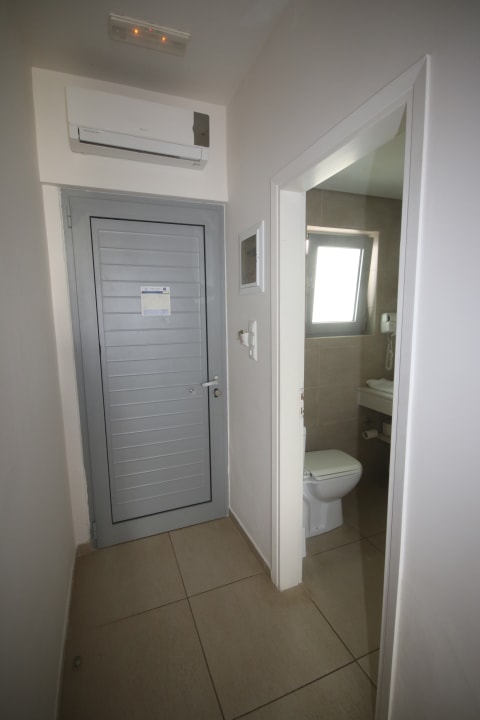 Zimmer Maritimo Beach Hotel