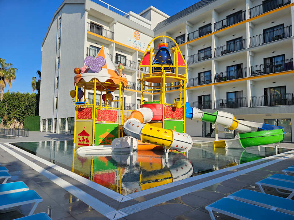 Pool Hane Family Resort