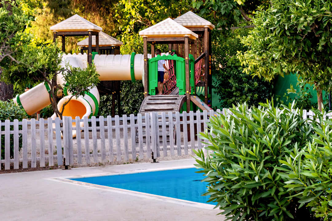 Gartenanlage The Grove Seaside Hotel