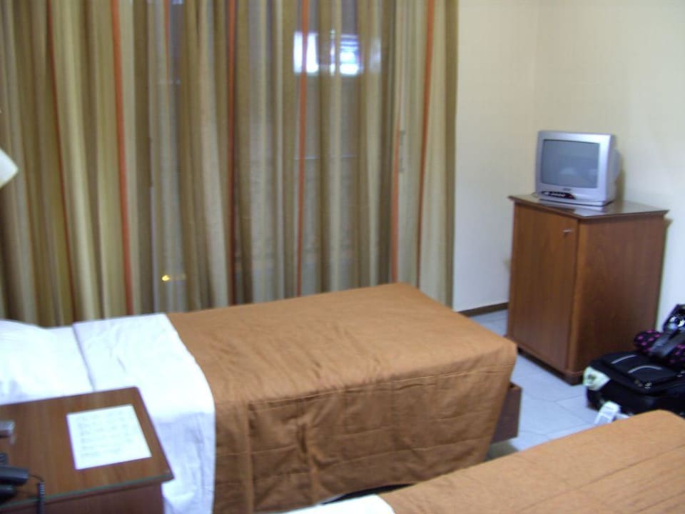 Zimmer Apollo Hotel