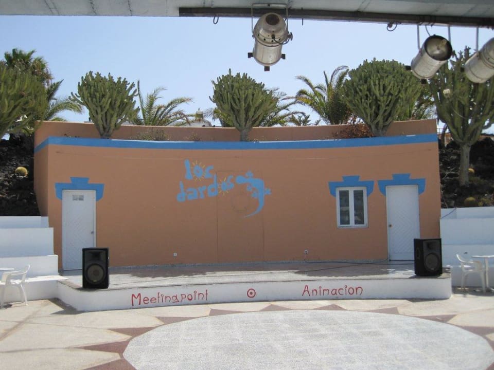 Außenbühne - Treffpunkt Animationsteam  Relaxia Lanzasur Club