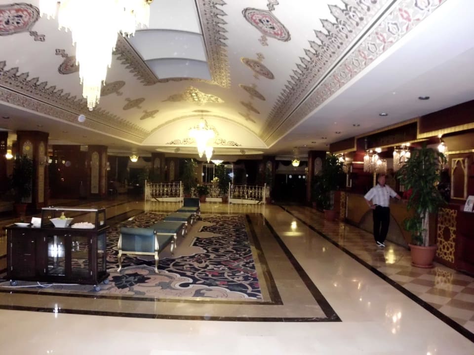 Blick auf Weg zur " Sonnenterrasse"  Adalya Resort & Spa - Adults Only