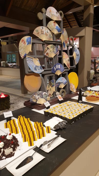 Lobby Meeru Maldives Resort Island