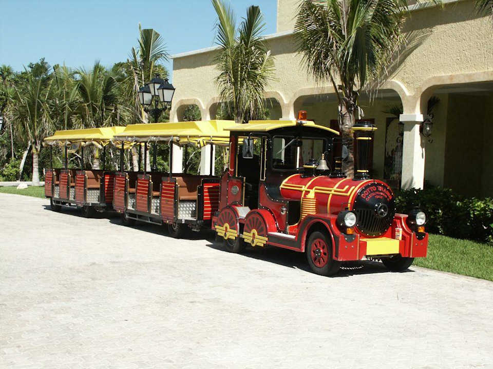 Pendelzug Grand Palladium Colonial Resort & Spa