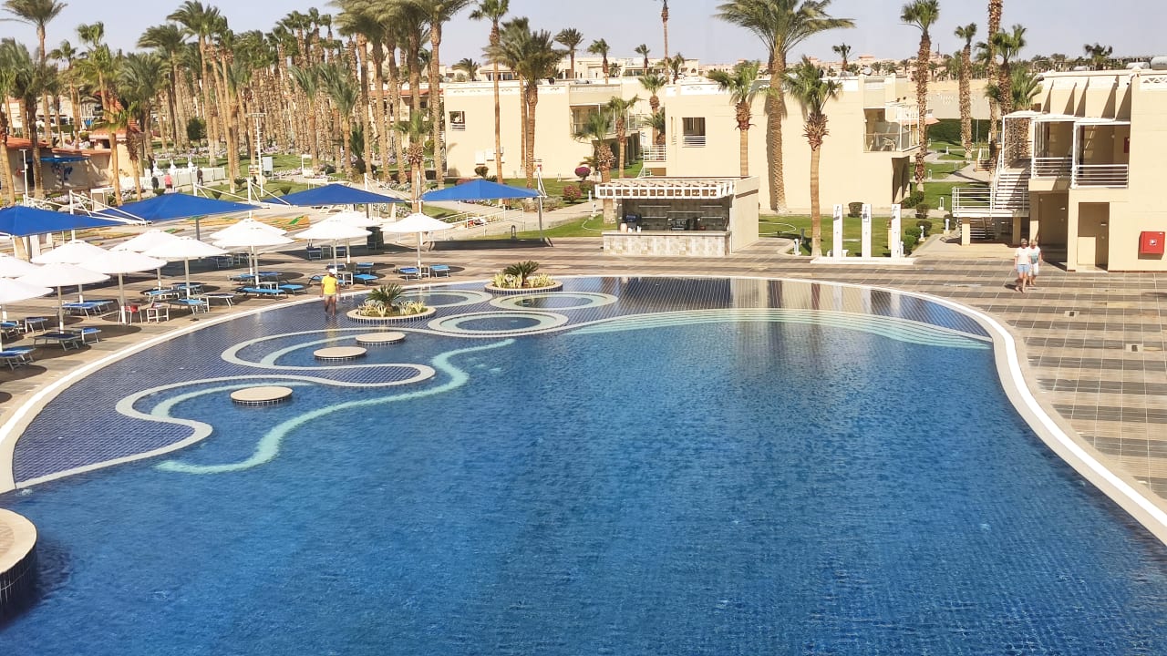 Pool Beach Albatros Resort