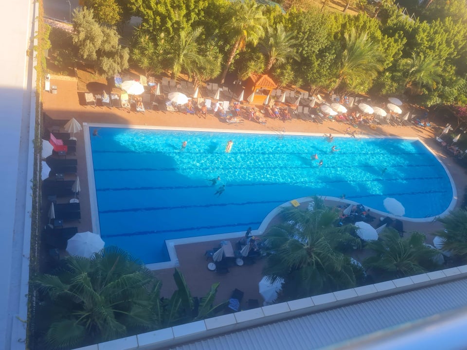 Pool Telatiye Resort