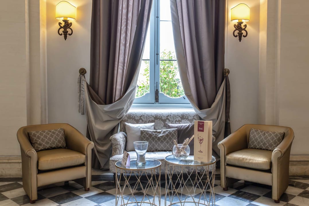 Lobby Donna Camilla Savelli