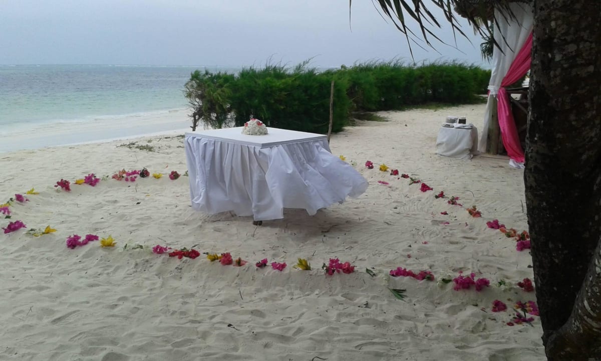 Ein besonderer Platz... ;-) Neptune Pwani Beach Resort & Spa