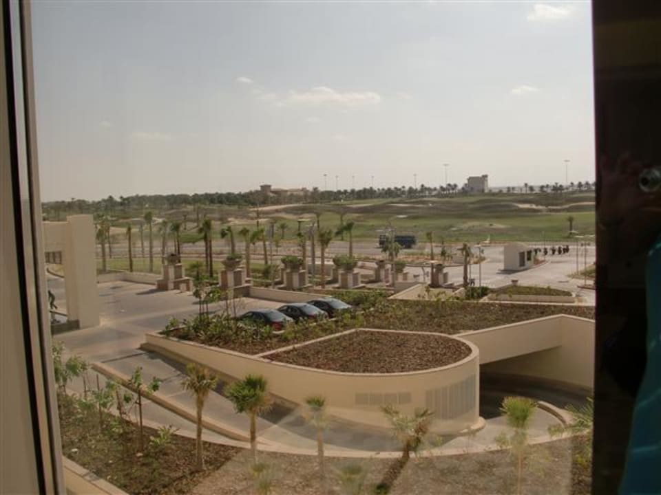 Blick zum Golfplatz Park Hyatt Abu Dhabi Hotel and Villas