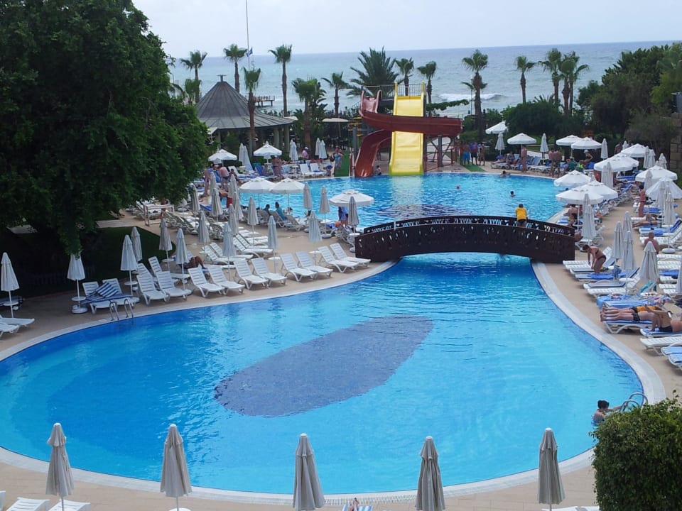 Pool vom Zimmer Palmeras Beach Hotel