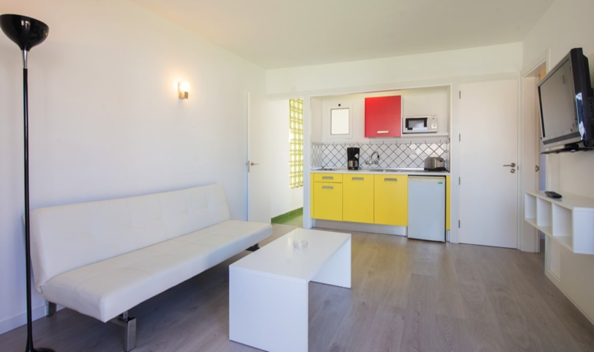 Zimmer Sunny Village