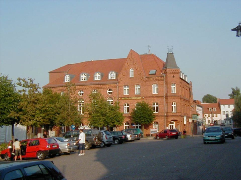 Das Hotel zur Eldenburg Hotel Zur Eldenburg