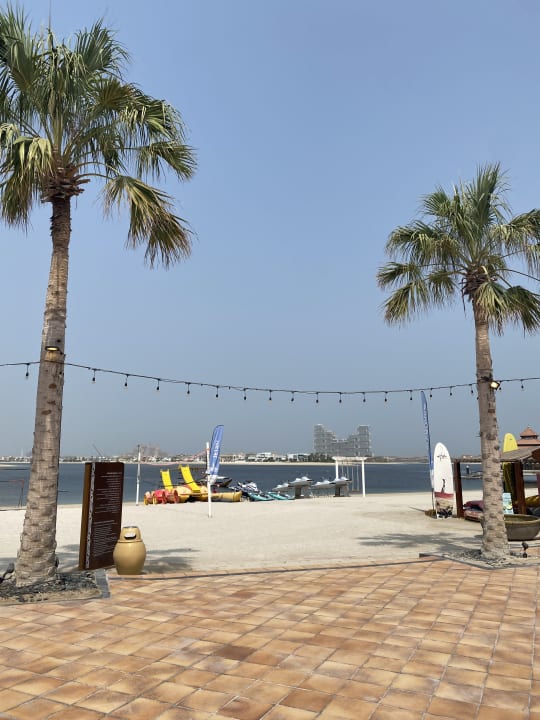 Strand Anantara The Palm Dubai Resort