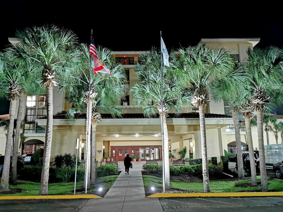 Außenansicht Hotel Embassy Suites Orlando North