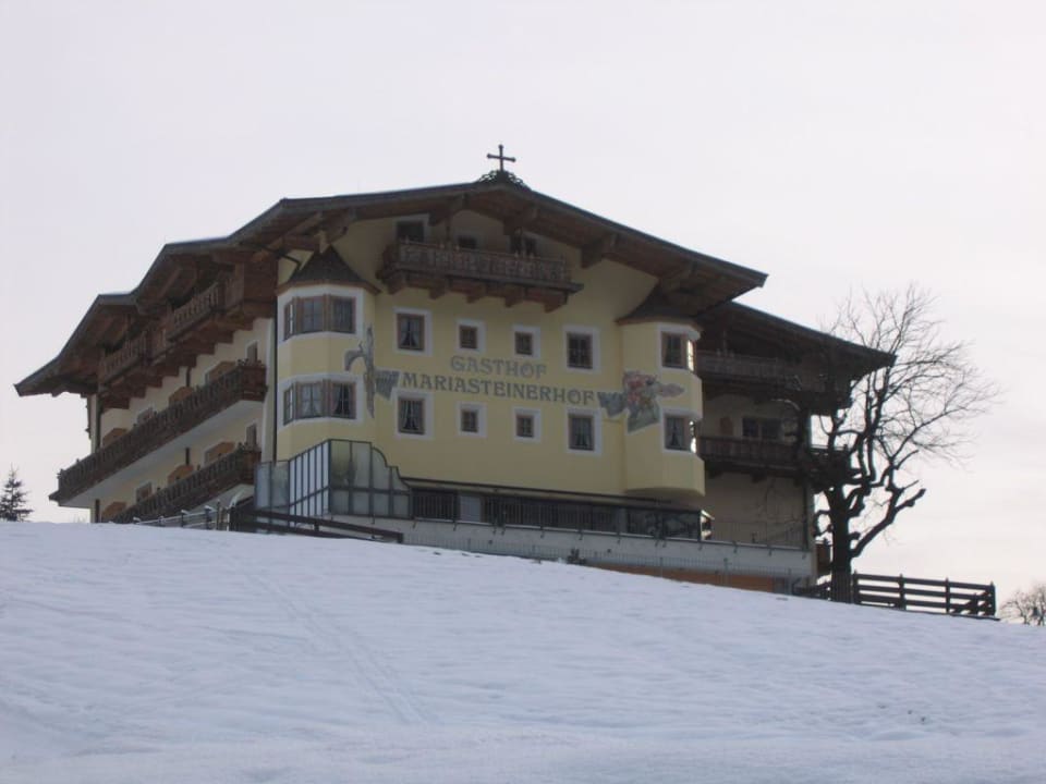 Winteransicht Hotel und Chalet's Mariasteinerhof