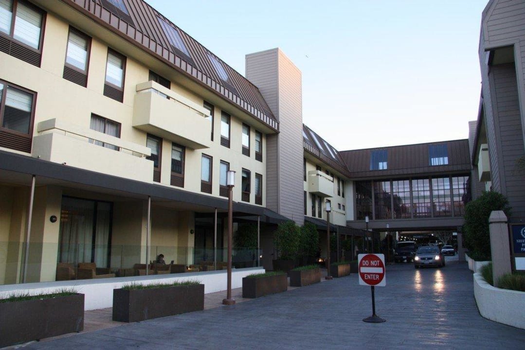 Hotelzufahrt Hotel Riu Plaza Fisherman’s Wharf