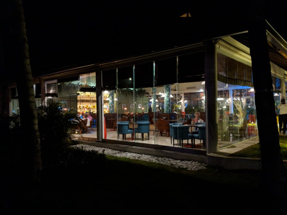 Die neue Hemingway Bar Grand Palladium Select Bávaro Resort & Spa