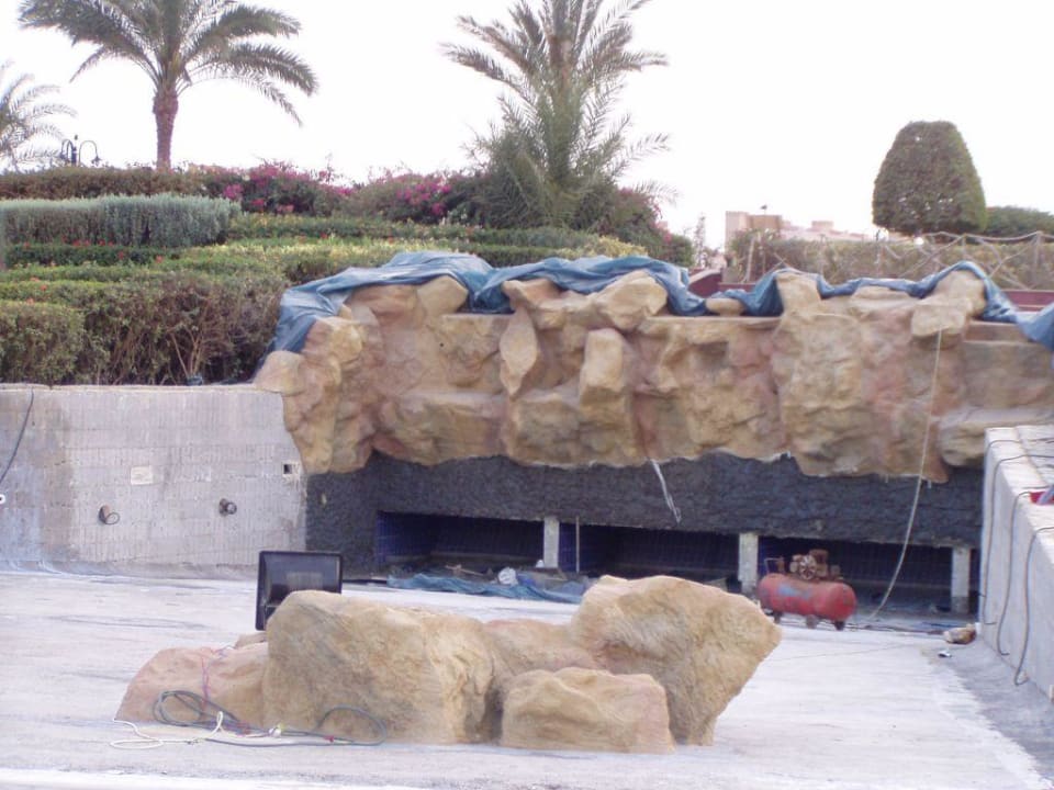 Die Anfänge vom neuen Wellenbad. Sentido Akassia Beach