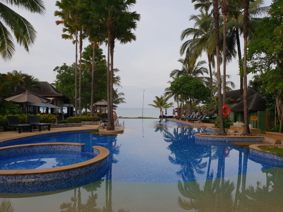 Pool La Flora Khao Lak