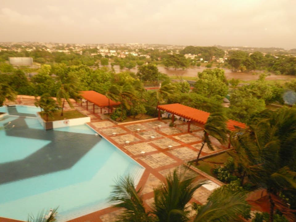 Huraganowe widoki Memories Miramar Havana