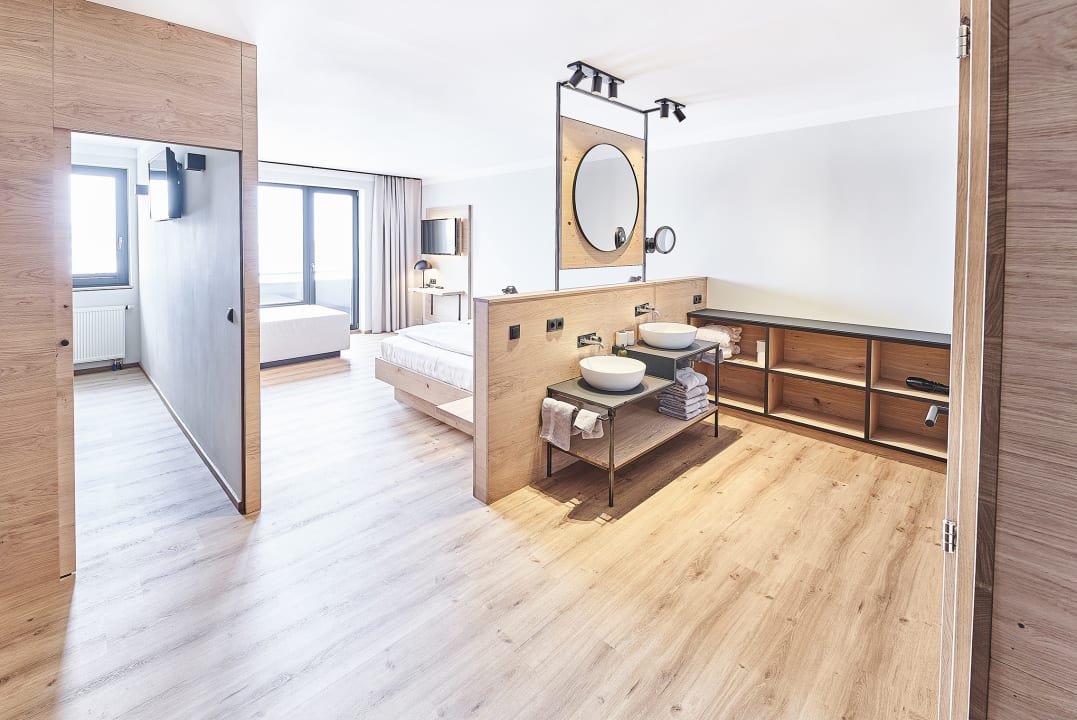 Zimmer MY  AVA  All In Family Hotel