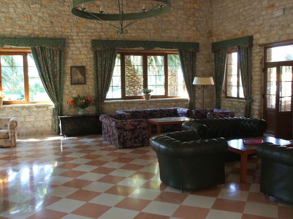 Sitzbereich St. George's Bay Country Club