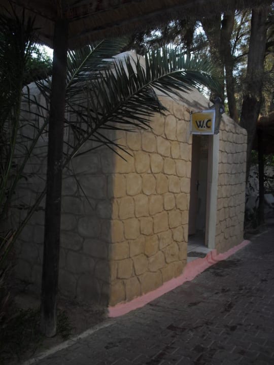 Strandtoiletten Hotel Nesrine