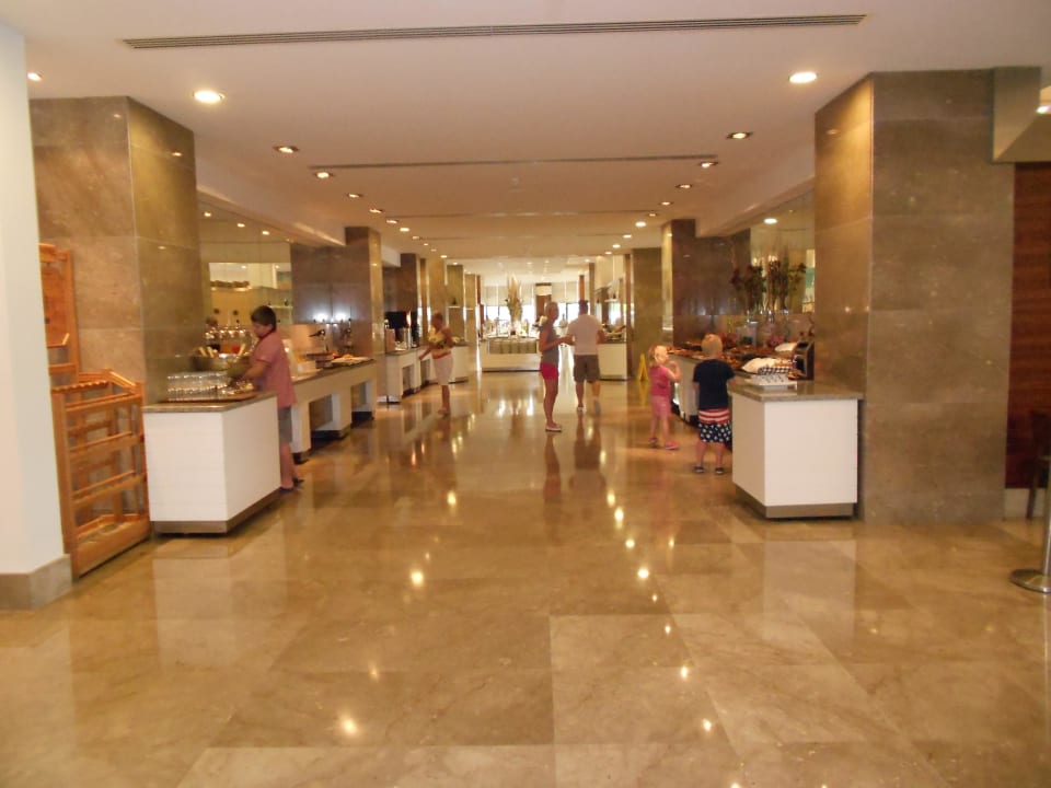 Eingang Baia Restaurant Hotel Baia Lara