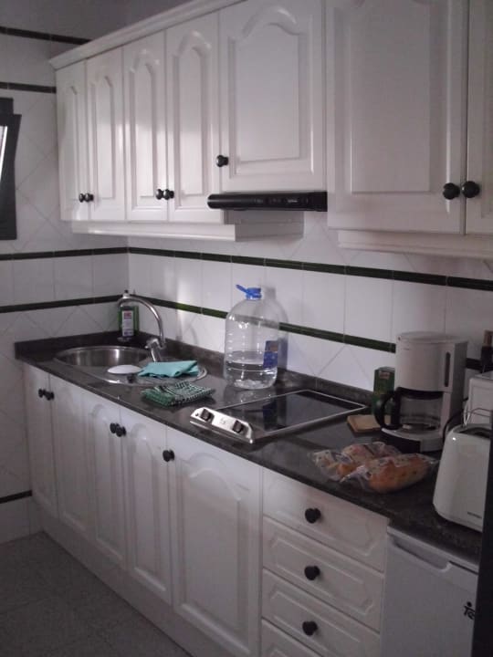 Küchenzeile Apartamentos La Tegala