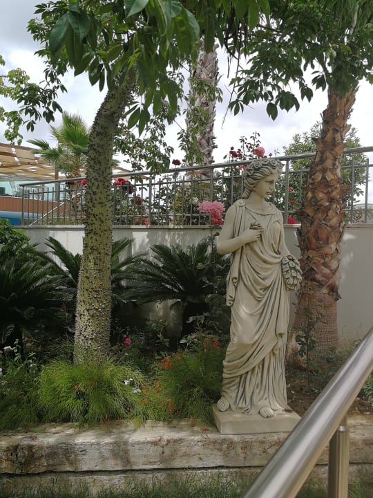 Gartenanlage Dream World Aqua Hotel