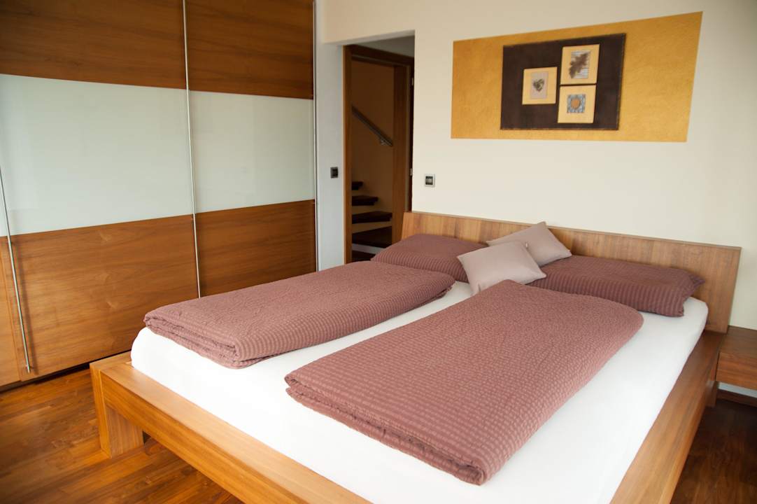 Zimmer Ferienwohnung "Kraft" Ferienwohnung KronSun