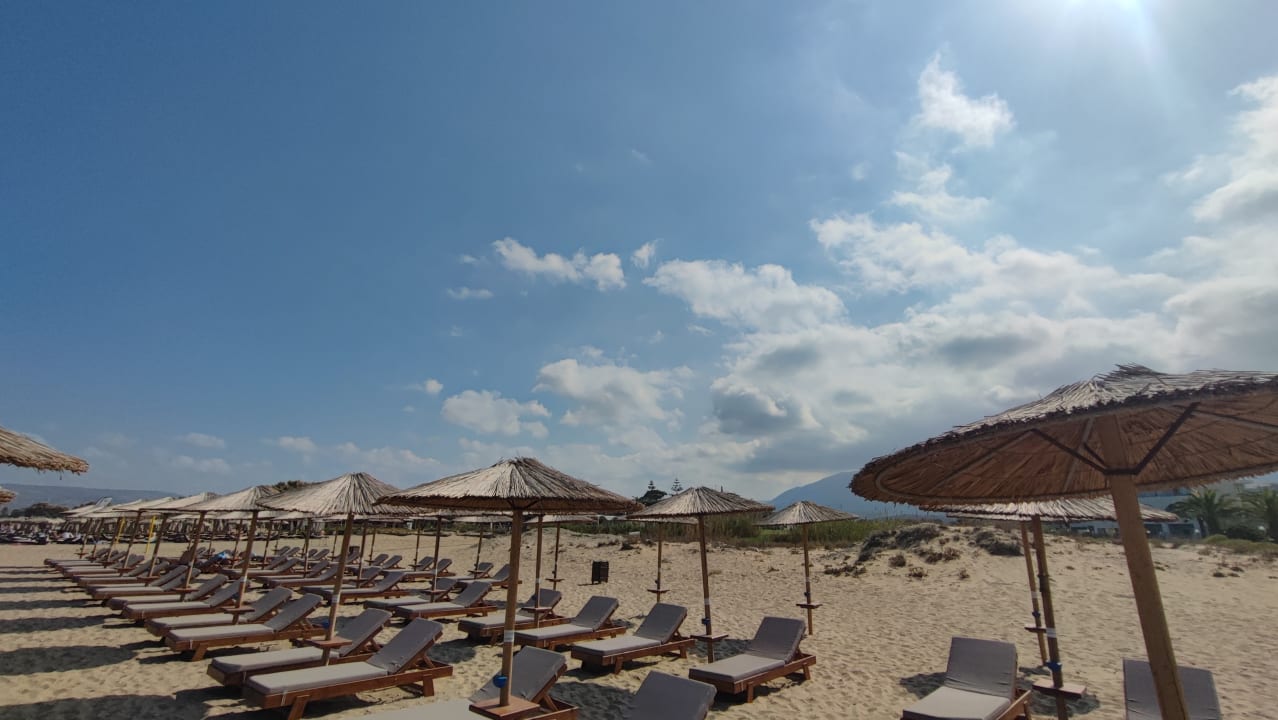 Strand Delfina Boutique Hotel