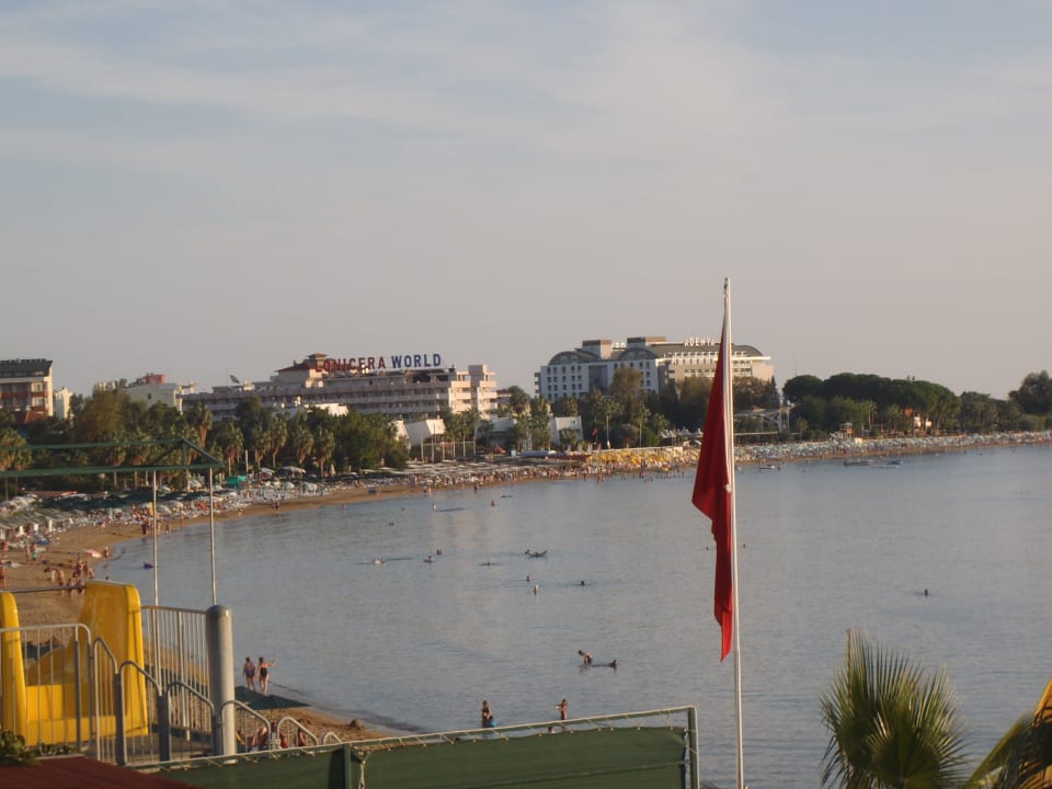 Weg nach Avsallar, Blick in die Bucht Lonicera Resort & Spa Hotel