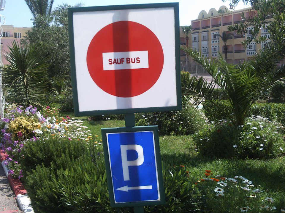 Der Schein trügt Houda Golf & Beach Club