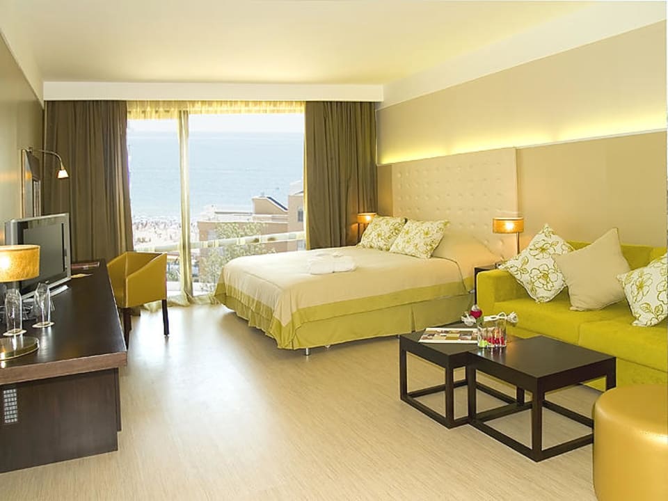 room of Barcelo Royal Beach Barceló Royal Beach