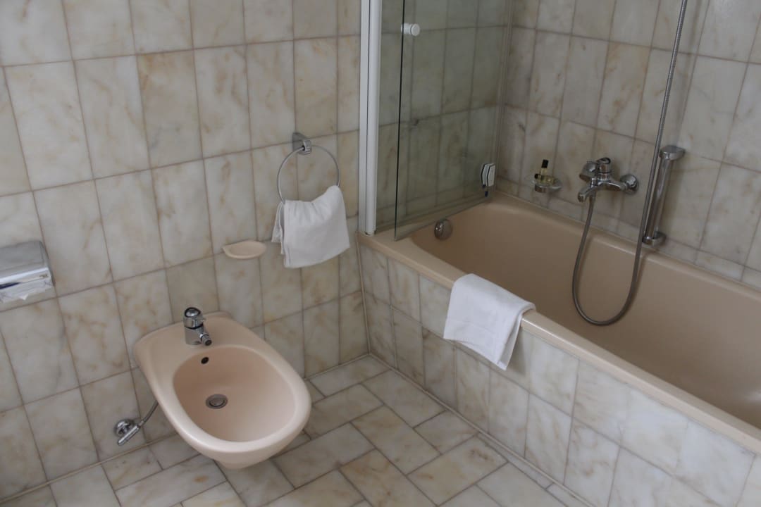 Bad Hotel Eisenhut