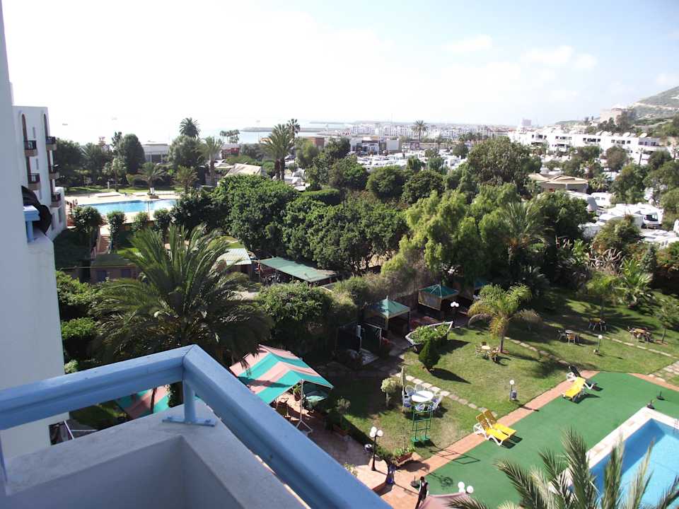 Blick vom Balkon zum nahen Meer Tildi Hotel & Spa